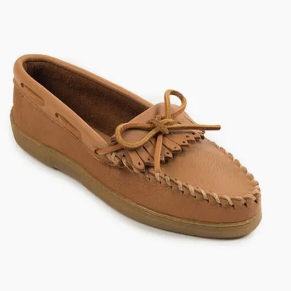 Minnetonka NEW IN BOX Kilty moosehide natural tan slip on loafers women's size 5 - Picture 2 of 9